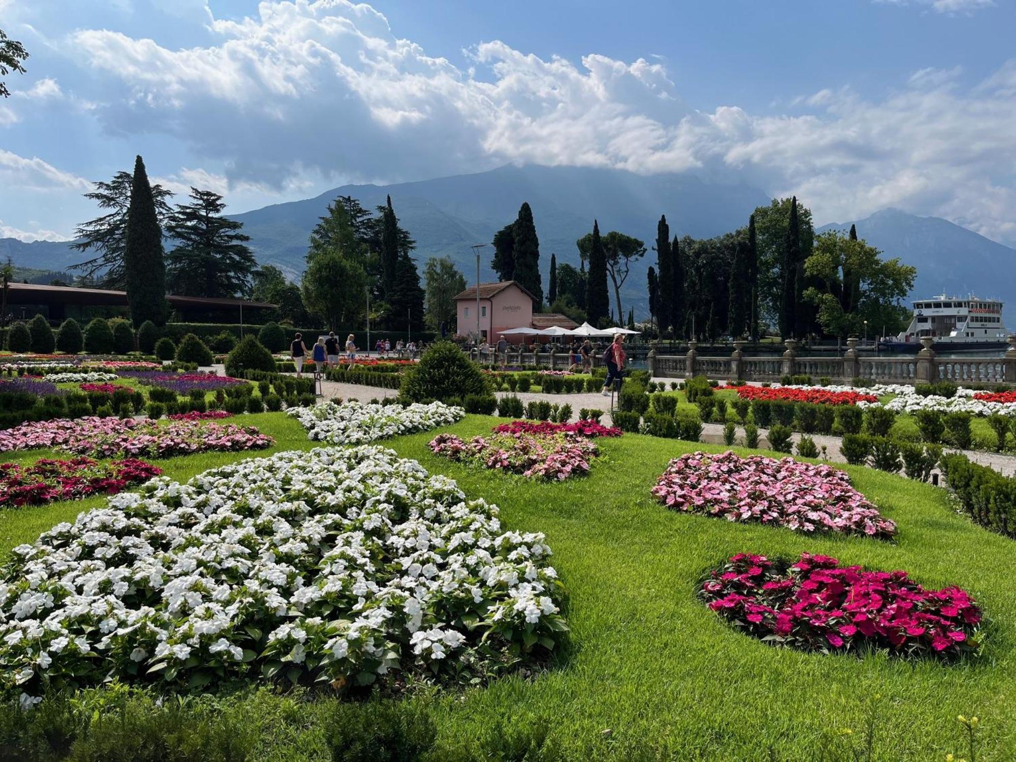Apartmán Palazzo Riccamboni Riva del Garda Exteriér fotografie